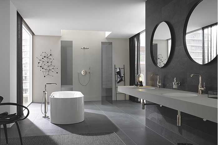 Commode, Basin & Flushing Cistern